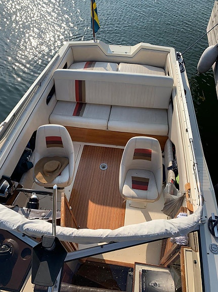 Sunseeker Portofino 25 – MerCruiser 496 MAG 375 hk – Dokumenterad renovering 3 of 7