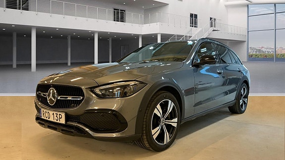 Mercedes-Benz C220 d 2 of 3