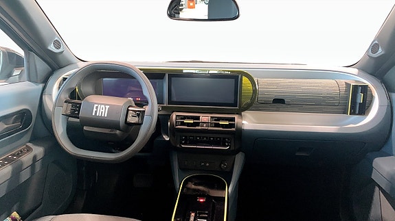Fiat Grande Panda 4 of 9