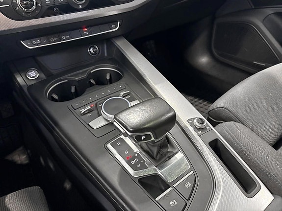 Audi A4 17 of 19