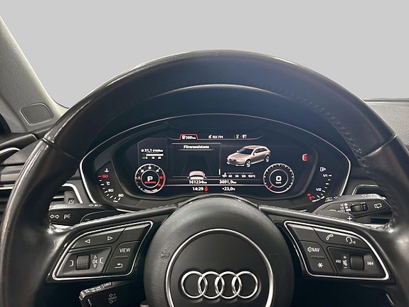 Audi A4 14 of 19