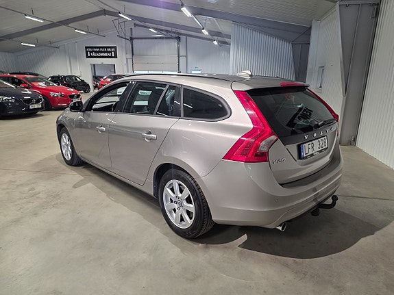 Volvo V60 5 of 10