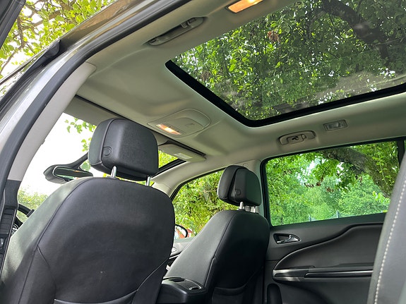 Opel Zafira Tourer 10 of 11
