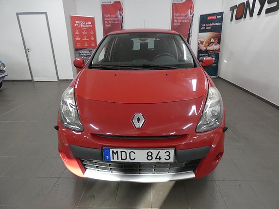 Renault Clio 2 of 16
