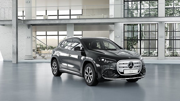 Mercedes-Benz GLA250 2 of 12