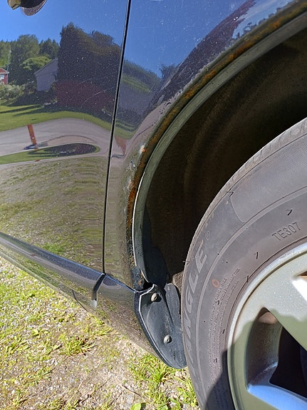 Volvo V70 2 of 8