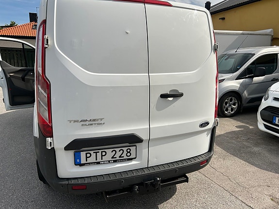 Ford Transit Custom 5 of 9