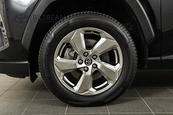 Toyota RAV4 29 of 29