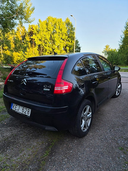 Citroen C4 6 of 10