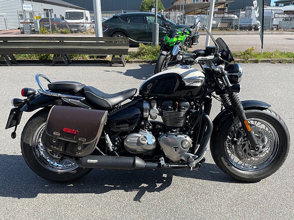 Triumph Bonneville Speedmaster 1200 2 of 6