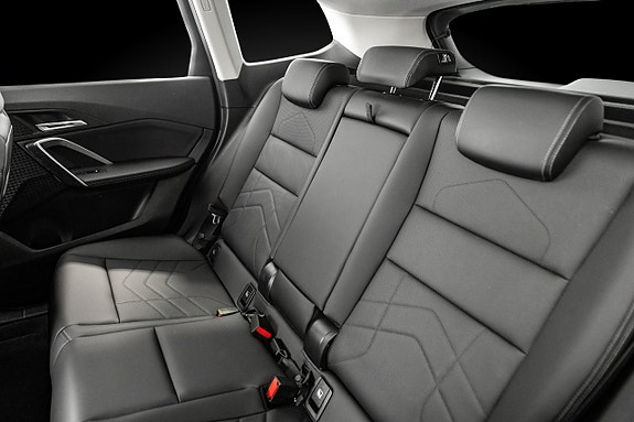BMW X1 15 of 18