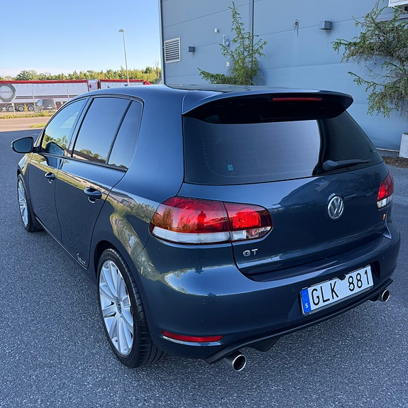 Volkswagen Golf VI 6 of 21