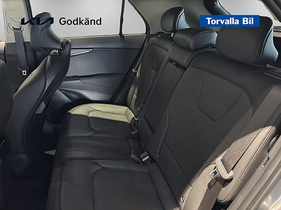 Kia Niro 10 of 15