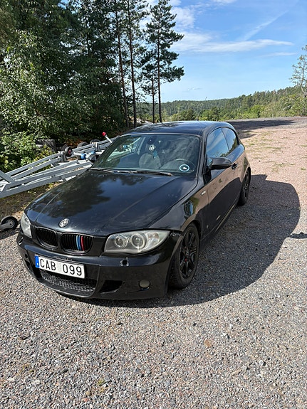 BMW 120d 5 of 7