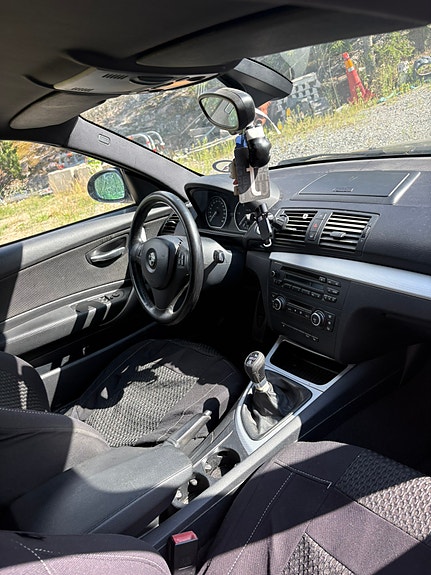 BMW 120d 6 of 7