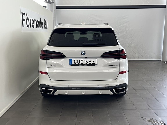 BMW X5 15 of 16