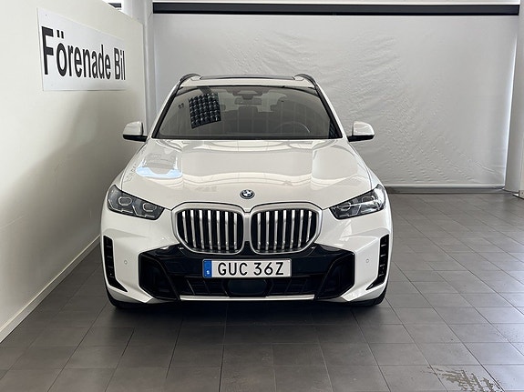 BMW X5 2 of 16