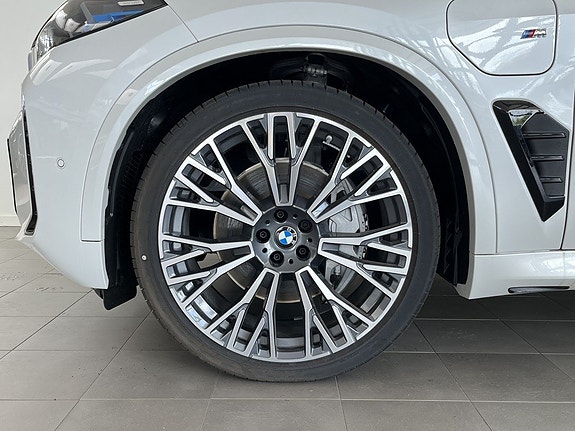BMW X5 4 of 16