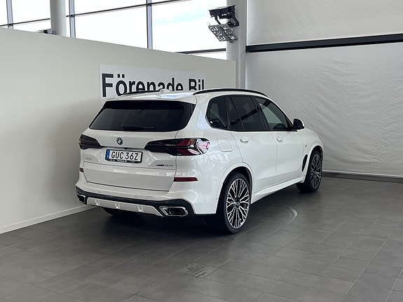 BMW X5 16 of 16