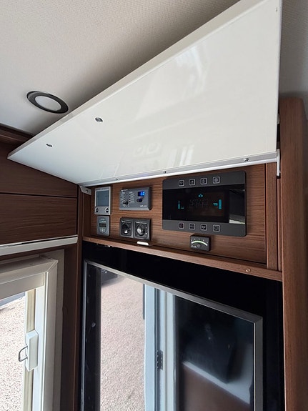 Niesmann 920 EK 10 of 22