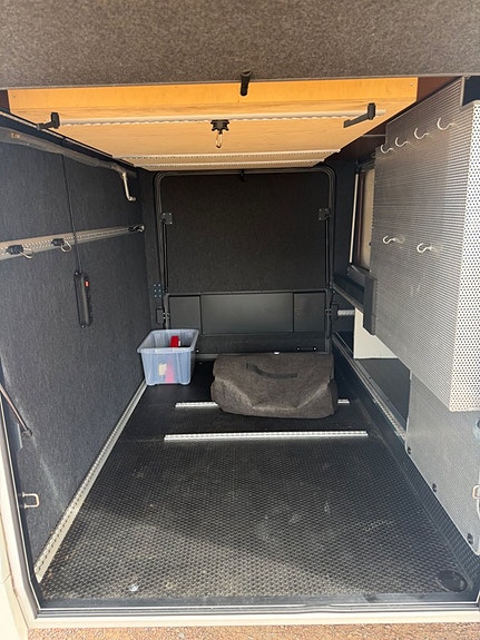 Niesmann 920 EK 18 of 22