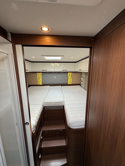 Niesmann 920 EK 16 of 22