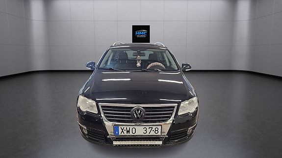 Volkswagen passat Variant 3.2 V6 FSI 4Motion Sportline Euro 4 2 of 8