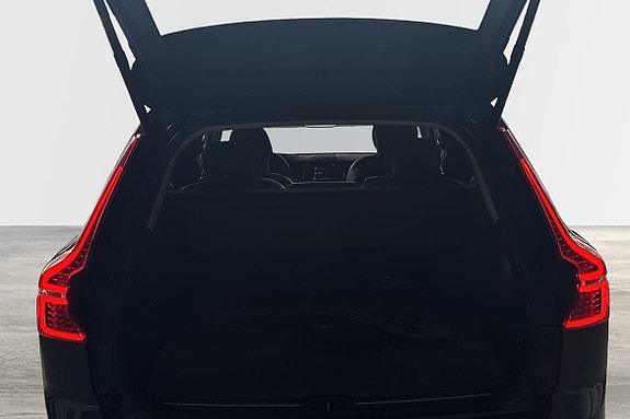 Volvo XC60 8 of 20