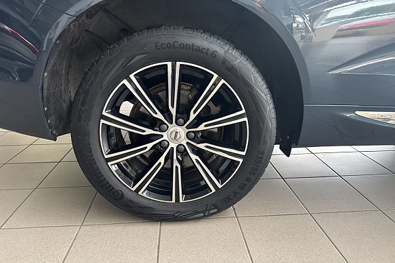 Volvo XC60 18 of 20