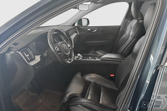 Volvo XC60 4 of 20