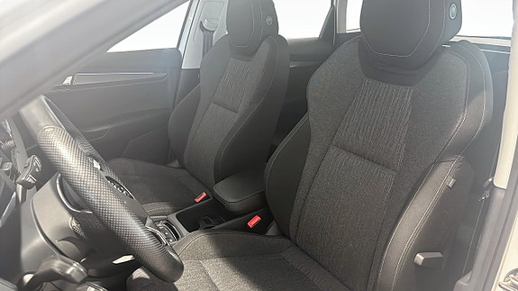 Skoda Karoq 7 of 12