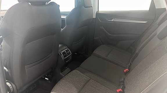 Skoda Karoq 10 of 12