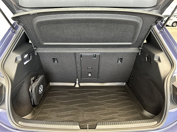 Volkswagen ID.3 Neo 8 of 19