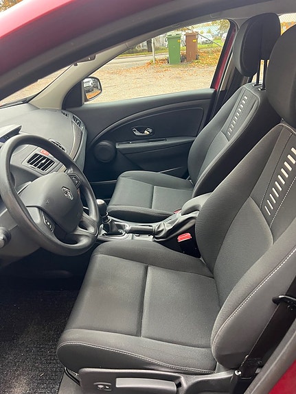 Renault Megane 7 of 7