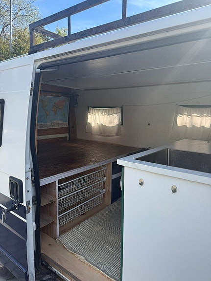 Citroen Jumper, Camper Van 8 of 9