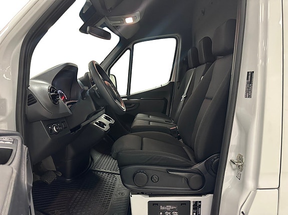 Mercedes-Benz Sprinter 515 8 of 18