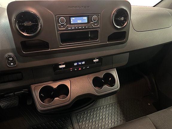 Mercedes-Benz Sprinter 515 10 of 18
