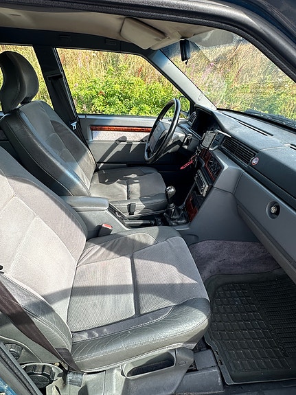 Volvo 940 6 of 9