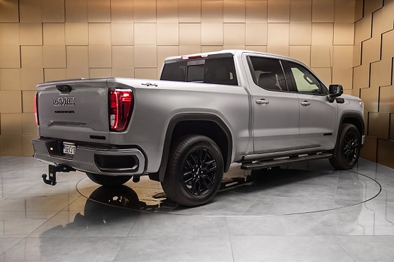 GMC Sierra 1500 3 of 27