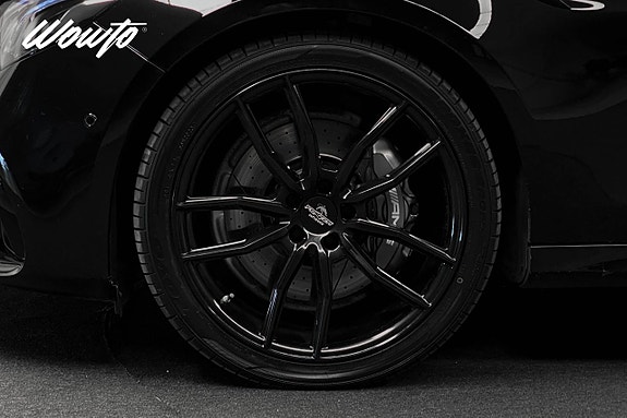 Mercedes-Benz E63 24 of 24