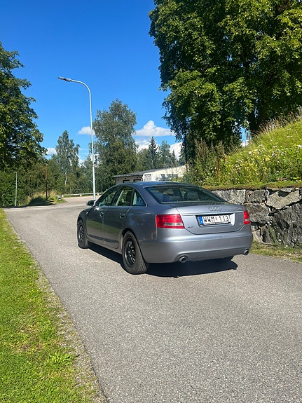 Audi A6 4 of 9