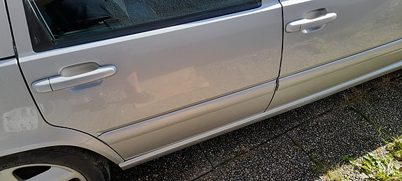Volvo V70 11 of 13