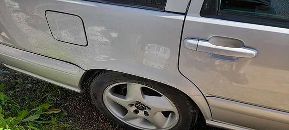 Volvo V70 9 of 13