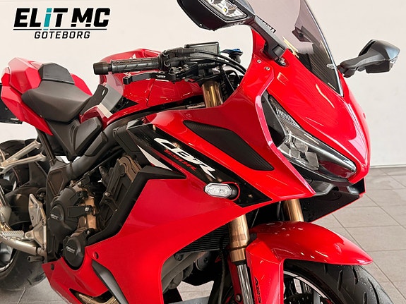 Honda Powersports CBR650R | Yoshimura 2 of 21