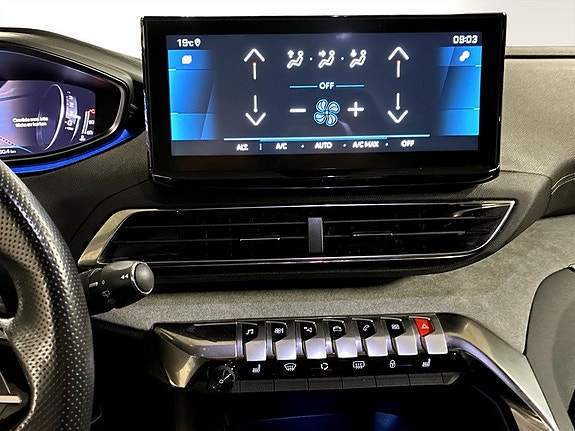 Peugeot 5008 9 of 19