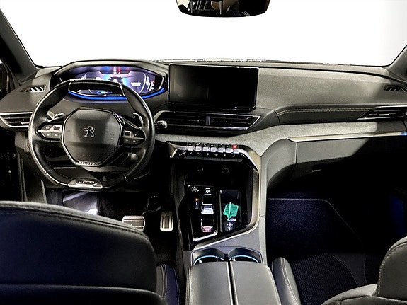 Peugeot 5008 8 of 19