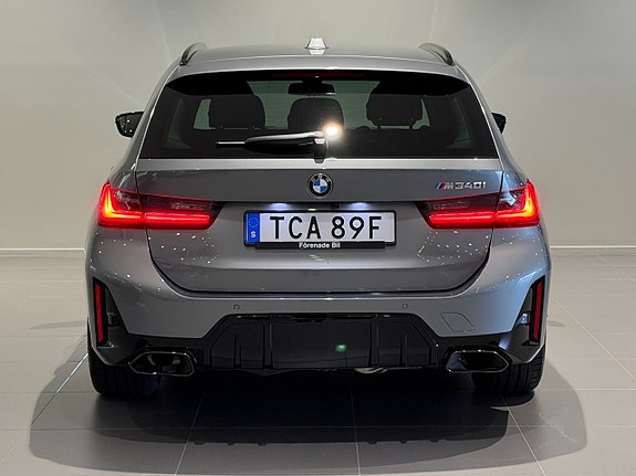 BMW M340i 4 of 19