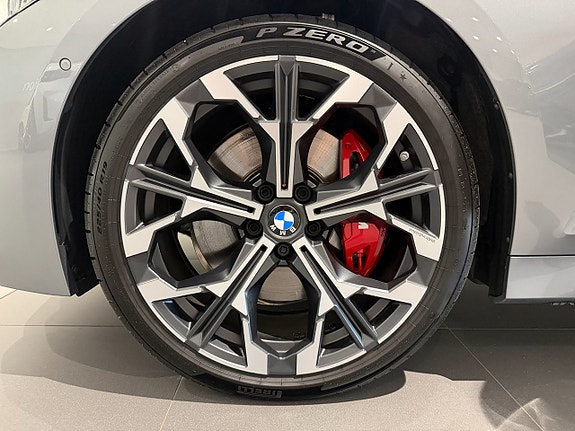 BMW M340i 5 of 19