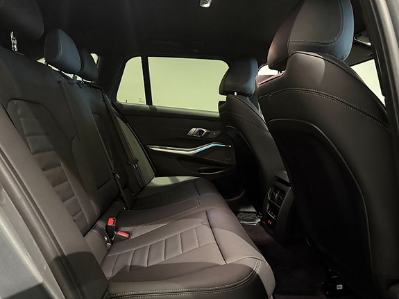 BMW M340i 7 of 19