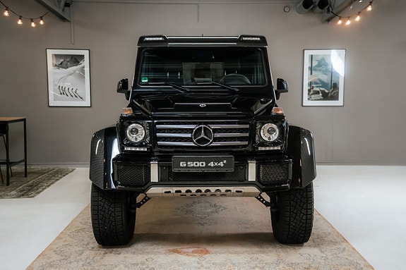 Mercedes-Benz G500 5 of 23